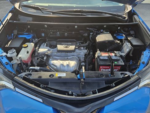 Used 2017 Toyota RAV4 LE image 25