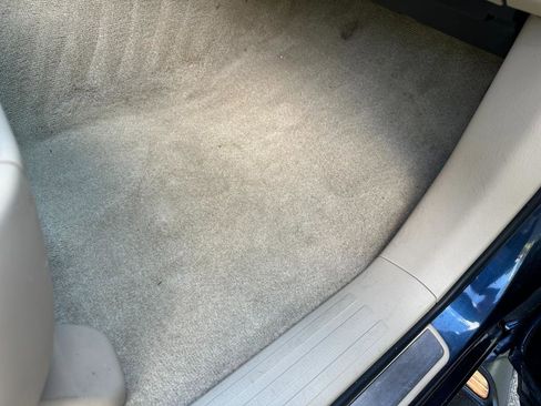 Used 2003 Lexus GX 470 image 31