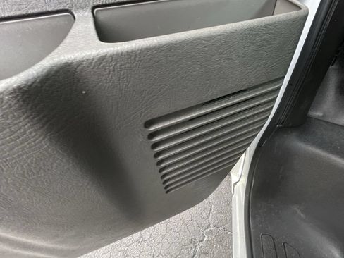 Used 2025 GMC Savana 2500 w/ Driver Convenience Package RWD image 22