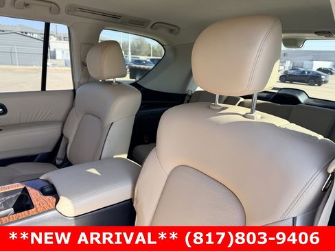 Used 2019 Nissan Armada Platinum w/ Captain's Chairs Package image 11