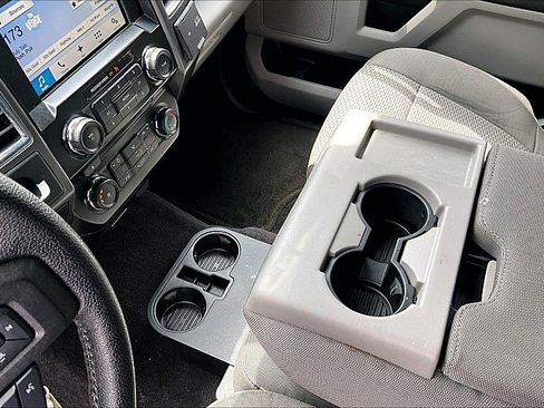 Used 2016 Ford F150 XLT w/ Equipment Group 302A Luxury RWD image 12