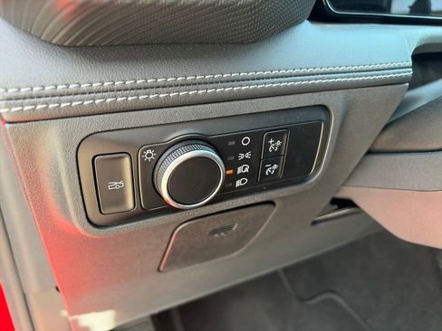 Used 2024 Ford Mustang GT Premium RWD image 23