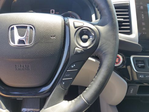 Used 2018 Honda Ridgeline RTL-E image 21