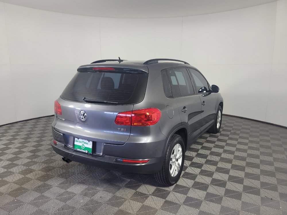 Used 2016 Volkswagen Tiguan S FWD image 9