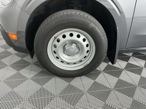 Used 2023 Ford Maverick XL image 18