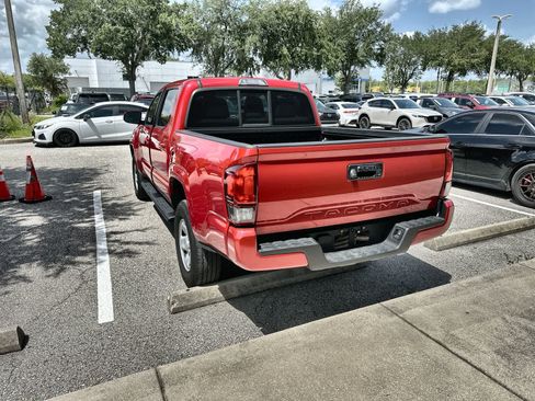 Used 2023 Toyota Tacoma SR w/ SR Convenience Package RWD image 6