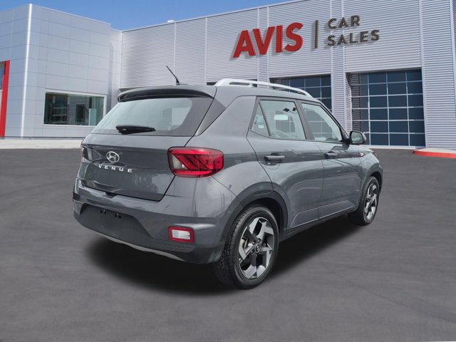 Used 2026 Hyundai Venue SEL FWD image 6