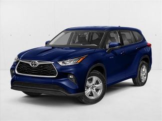 Used 2021 Toyota Highlander XLE FWD video 1