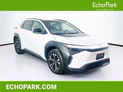 Used 2023 Toyota bZ4X XLE w/ Weather Package FWD image 1