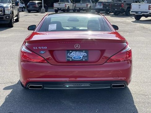 Used 2014 Mercedes-Benz SL 550 image 10