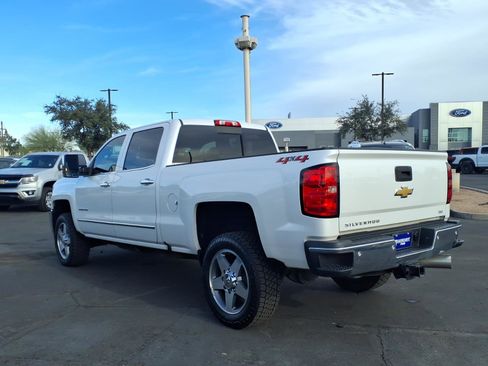 Used 2019 Chevrolet Silverado 2500 LTZ w/ Duramax Plus Package image 4