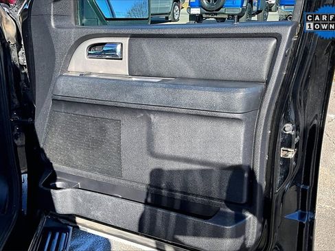 Used 2016 Ford Expedition EL XLT image 22