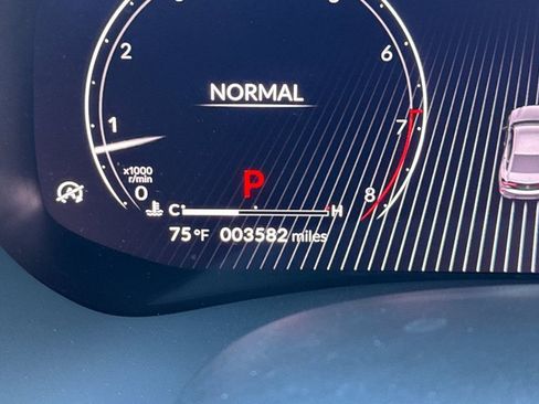 Certified 2025 Acura TLX w/ Technology Package image 33