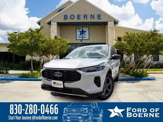 Used 2025 Ford Escape ST-Line video 1