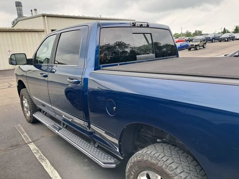 Used 2021 RAM 3500 Big Horn w/ Level 2 Equipment Group AWD/4WD image 8