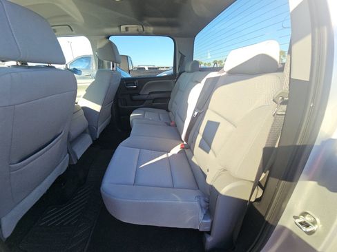 Used 2018 Chevrolet Silverado 1500 Custom w/ Custom Value Package image 18