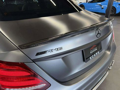 Used 2018 Mercedes-Benz E 63 AMG S image 28
