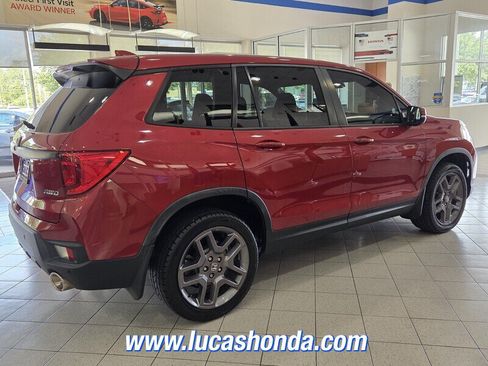Used 2023 Honda Passport EX-L image 4