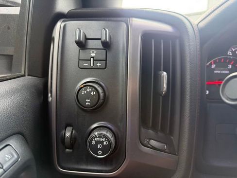 Used 2016 GMC Sierra 2500 SLT w/ All-Terrain HD Package AWD/4WD image 25