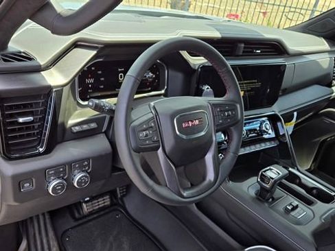 New 2026 GMC Sierra 1500 AT4X w/ LPO, Black Badging Package AWD/4WD image 7