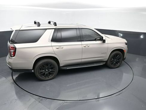 Used 2022 Chevrolet Tahoe LT w/ LT Signature Package AWD/4WD image 21
