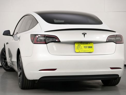 Used 2022 Tesla Model 3 Long Range image 6