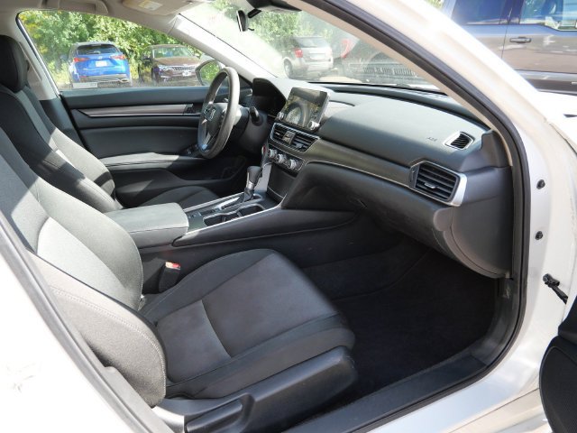 Used 2019 Honda Accord LX image 7