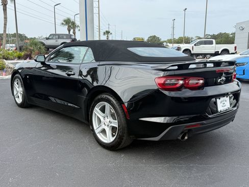 Used 2019 Chevrolet Camaro LT RWD image 6