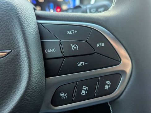 New 2026 Chrysler Pacifica Limited image 12