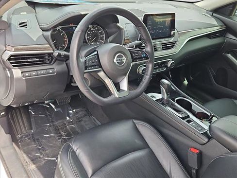 Used 2021 Nissan Altima 2.5 SL FWD image 12