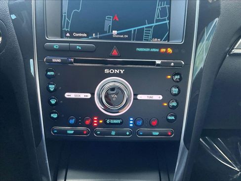 Used 2018 Ford Explorer Sport w/ Equipment Group 401A AWD/4WD image 15