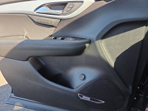 New 2026 Buick Envision Avenir image 10