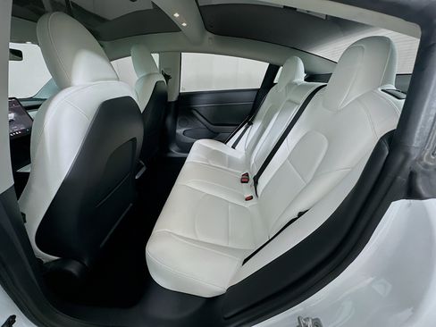 Used 2023 Tesla Model 3 Standard Range RWD image 27
