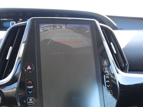Used 2022 Toyota Prius Prime Limited FWD image 19