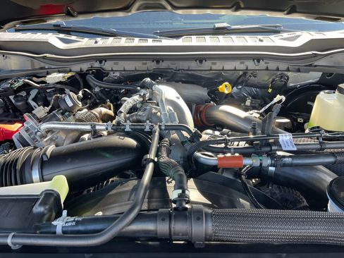 Used 2026 Ford F350 Platinum w/ Tremor Off-Road Package image 31