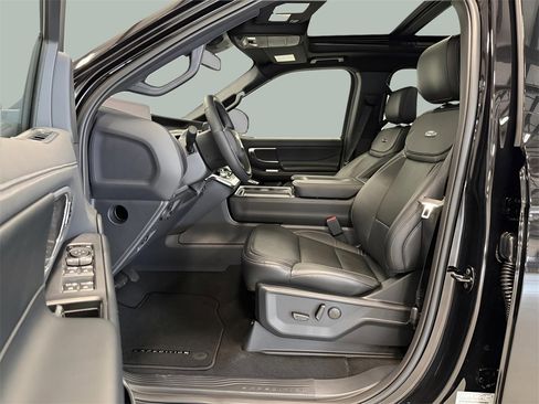 New 2025 Ford Expedition Max Platinum w/ Stealth Appearance Package image 19