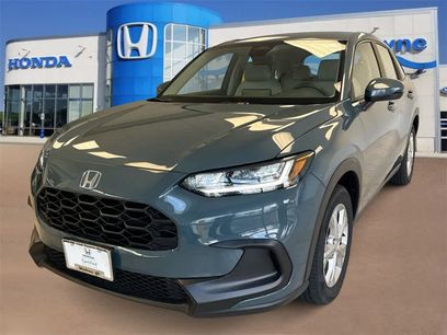 Used 2025 Honda HR-V LX