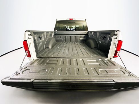 Used 2020 Ford F150 Lariat image 30