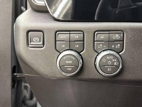 Used 2026 GMC Sierra 1500 Elevation w/ Elevation Premium Package AWD/4WD image 30