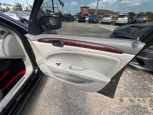 Used 2009 Buick Lucerne CXL FWD image 22