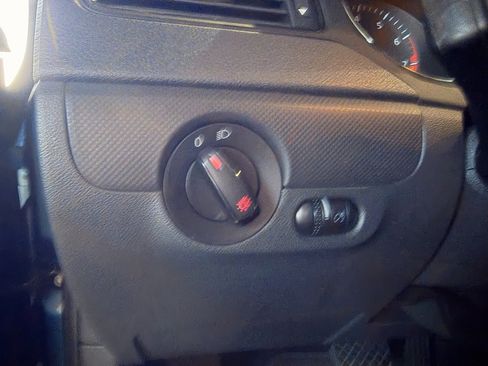 Used 2015 Volkswagen Jetta S image 24