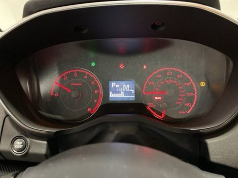 Used 2018 Subaru Crosstrek 2.0i Premium image 13