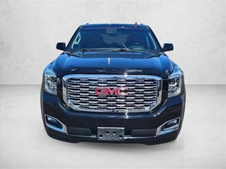 Used 2019 GMC Yukon Denali w/ Denali Ultimate Package AWD/4WD video 2