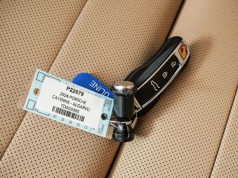 New 2026 Porsche Cayenne image 40