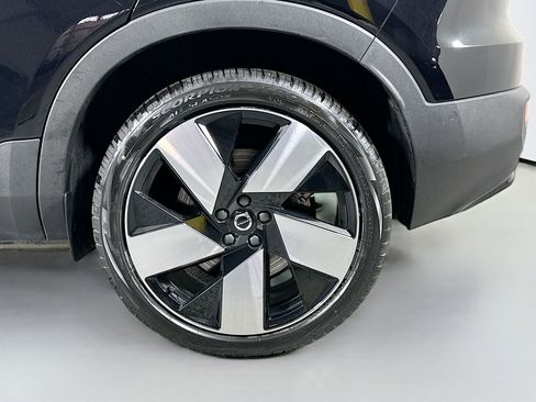 Certified 2024 Volvo C40 P8 Recharge Plus image 30