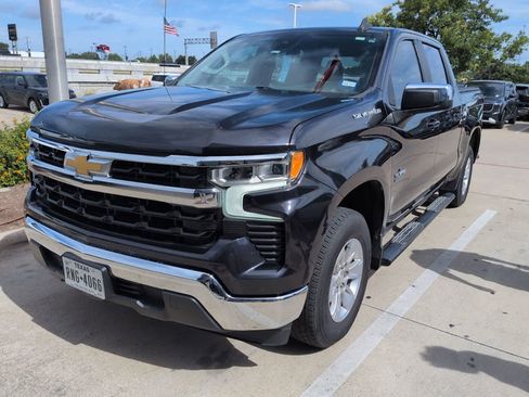 Used 2022 Chevrolet Silverado 1500 LT RWD image 1