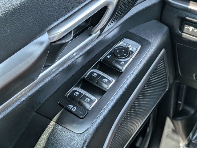 Used 2025 Kia Telluride S FWD image 22