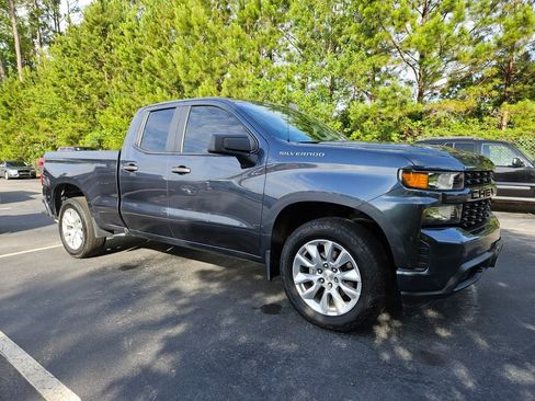 Used 2022 Chevrolet Silverado 1500 Custom RWD image 4