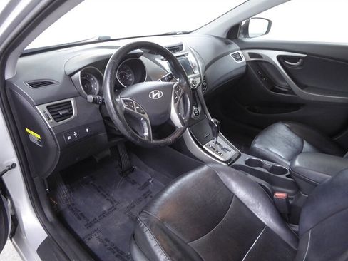 Used 2013 Hyundai Elantra Limited w/ Technology Pkg image 19