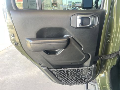 Used 2021 Jeep Wrangler Unlimited Willys image 17